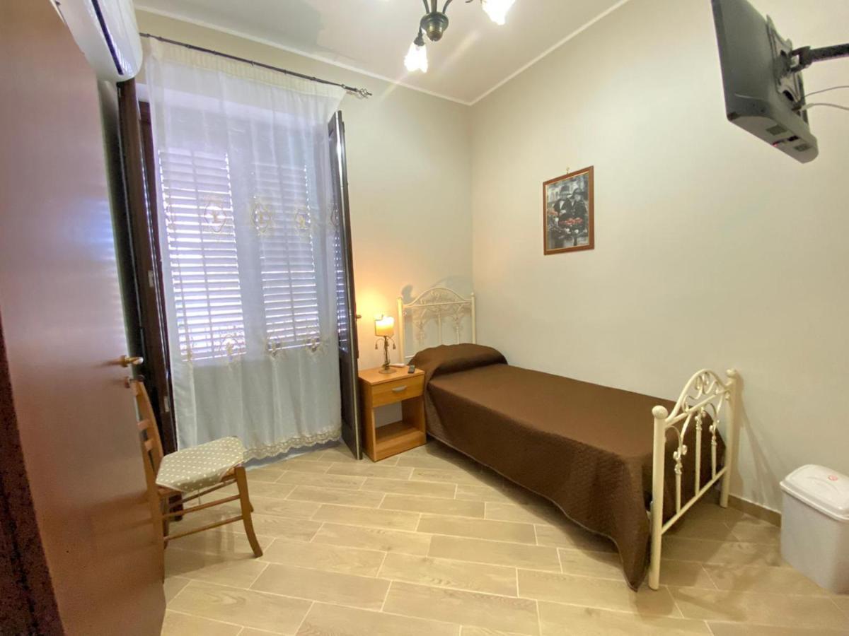B&B Gloria Villabate Екстер'єр фото